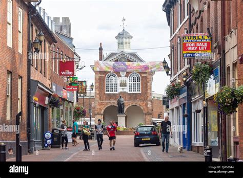Tamworth .